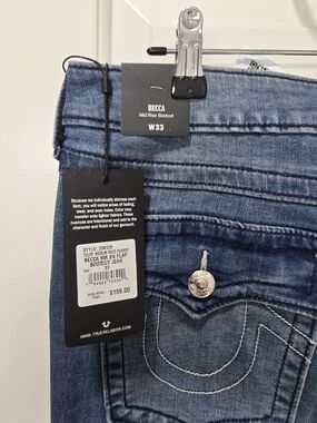 BECCA Women's Straight Leg Jeans in Medium Blue Wash